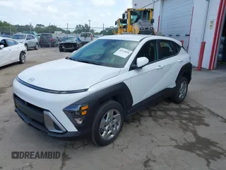 2025 Hyundai Kona SE with VIN KM8HACAB7SU222737, listed as a IAAI auction lot 42113828 with 1 mi miles. Bid and sale history available at carsss.com. Image 17.