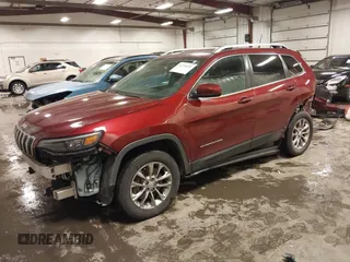 2019 Jeep Cherokee Latitude Plus with VIN 1C4PJMLB2KD198561, listed as a IAAI auction lot 41731691 with 71,129 mi miles. Bid and sale history available at carsss.com. Image 2.