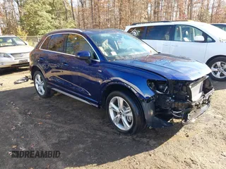 2022 Audi Q3 S line Premium z VIN WA1DECF36N1061709, wystawiony jako IAAI lot #40844186 z przebiegiem 26 283 mil mil oraz . Historia ofert i sprzedaży dostępna na DreamBid. Obrazek 1.