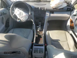 2004 Mercedes-Benz C 320 with VIN WDBRF64JX4F457945, listed as a Copart auction lot 88925605 with Not Provided miles and Salvage Title. Bid and sale history available at DreamBid. Image 8.
