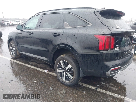 2021 Kia Sorento EX with VIN 5XYRHDLF4MG056093, listed as a IAAI auction lot 41848300 with 41,226 mi miles. Bid and sale history available at carsss.com. Image 3.