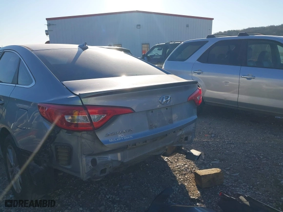 2015 Hyundai Sonata 2.4L SE with VIN 5NPE24AF2FH036309, listed as a IAAI auction lot 41814577 with 174,199 mi miles. Bid and sale history available at carsss.com. Image 6.