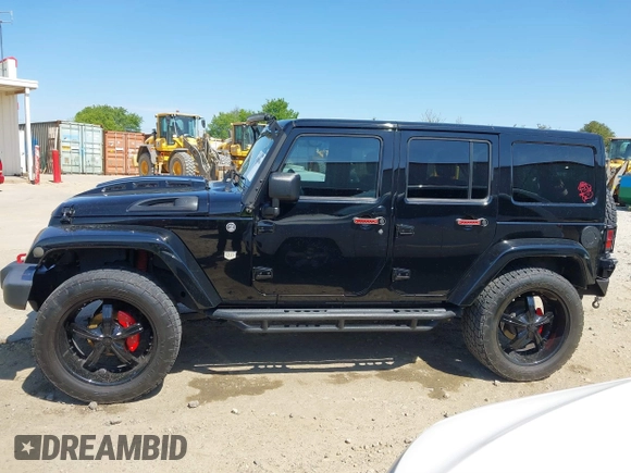 2014 Jeep Wrangler Unlimited Sahara with VIN 1C4BJWEG1EL258242, listed as a IAAI auction lot 41894966 with 90,234 mi miles. Bid and sale history available at carsss.com. Image 14.