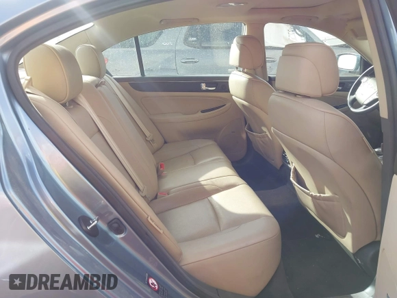 2009 Hyundai Genesis with VIN KMHGC46E59U058705, listed as a IAAI auction lot 41677047 with 115,173 mi miles and . Bid and sale history available at DreamBid. Image 8.