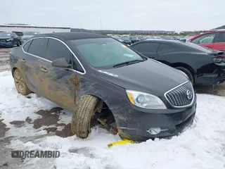 2013 Buick Verano Convenience Group with VIN 1G4PR5SK5D4113727, listed as a IAAI auction lot 41622153 with 112,272 mi miles. Bid and sale history available at carsss.com. Image 1.