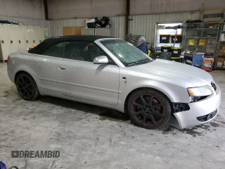 2005 Audi S4 z VIN WUARL48H85K901986, wystawiony jako Copart lot #89376205 z przebiegiem 125 614 mil mil oraz Czysty tytuł • Clean title. Historia ofert i sprzedaży dostępna na DreamBid. Obrazek 4.