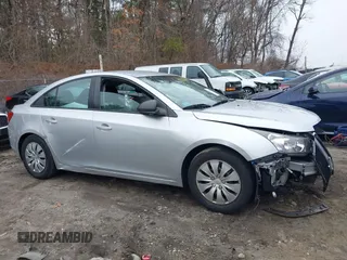 2014 Chevrolet Cruze LS with VIN 1G1PA5SG6E7275673, listed as a IAAI auction lot 41817767 with 121,250 mi miles and . Bid and sale history available at DreamBid. Image 13.