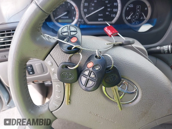 2005 Toyota Sienna XLE with VIN 5TDZA22C65S370140, listed as a IAAI auction lot 42466644 with 254,275 mi miles and . Bid and sale history available at DreamBid. Image 11.