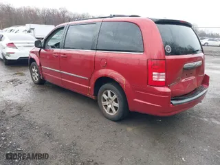2009 Chrysler Town & Country Touring with VIN 2A8HR54159R555885, listed as a IAAI auction lot 41860214 with 207,410 mi miles. Bid and sale history available at carsss.com. Image 3.