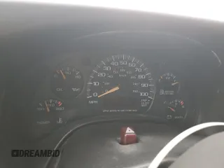 2002 Chevrolet Express with VIN 1GAHG39R121100096, listed as a Copart auction lot 84198674 with Not Provided miles and Salvage Title. Bid and sale history available at carsss.com. Image 9.