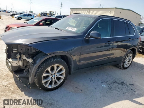 2016 BMW X5 sDrive35i with VIN 5UXKR2C56G0U16905, listed as a Copart auction lot 52826435 with 121,564 mi miles and Salvage Title. Bid and sale history available at carsss.com. Image 1.