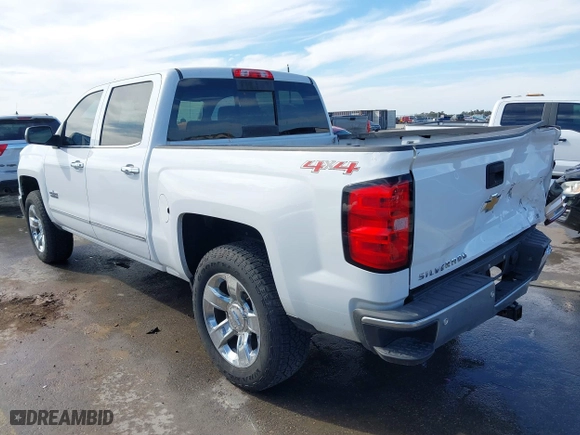 2015 Chevrolet Silverado 1500 LTZ with VIN 3GCUKSEC6FG435135, listed as a IAAI auction lot 41680508 with 207,386 mi miles. Bid and sale history available at carsss.com. Image 3.