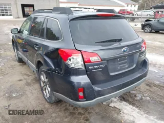 2010 Subaru Outback Premium All-Weather Anniversary z VIN 4S4BRBCC6A3375192, wystawiony jako IAAI lot #41614638 z przebiegiem 197 404 mil mil oraz . Historia ofert i sprzedaży dostępna na DreamBid. Obrazek 3.