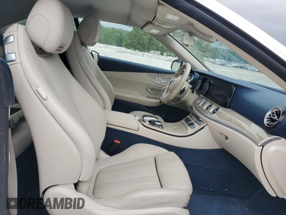 2019 Mercedes-Benz E 450 z VIN WDD1K6HB2KF106009, wystawiony jako Copart lot #54534225 z przebiegiem 52 560 mil mil oraz Szkoda całkowita • Salvage title. Historia ofert i sprzedaży dostępna na DreamBid. Obrazek 10.