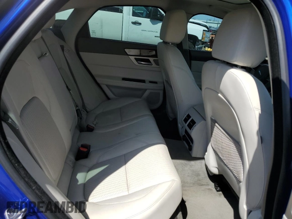 2018 Jaguar XF 30t Prestige with VIN SAJBK4GX1JCY67423, listed as a Copart auction lot 50059233 with 40,616 mi miles. Bid and sale history available at carsss.com. Image 10.