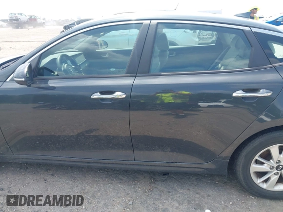 2016 Kia Optima LX with VIN 5XXGT4L36GG022483, listed as a IAAI auction lot 42533742 with 98,385 mi miles and . Bid and sale history available at DreamBid. Image 14.