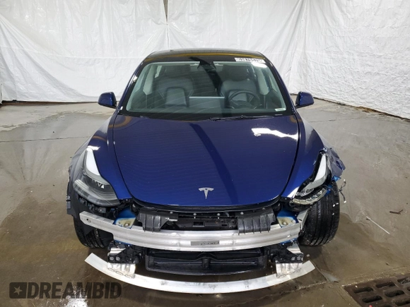 2023 Tesla Model 3 z VIN 5YJ3E1EA4PF451496, wystawiony jako Copart lot #63876575 z przebiegiem 108 380 mil mil oraz Czysty tytuł • Clean title. Historia ofert i sprzedaży dostępna na DreamBid. Obrazek 5.