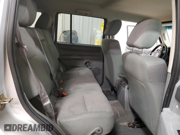 2006 Jeep Commander with VIN 1J8HG48N86C275203, listed as a Copart auction lot 57827085 with 197,552 mi miles and Clean title. Bid and sale history available at DreamBid. Image 10.