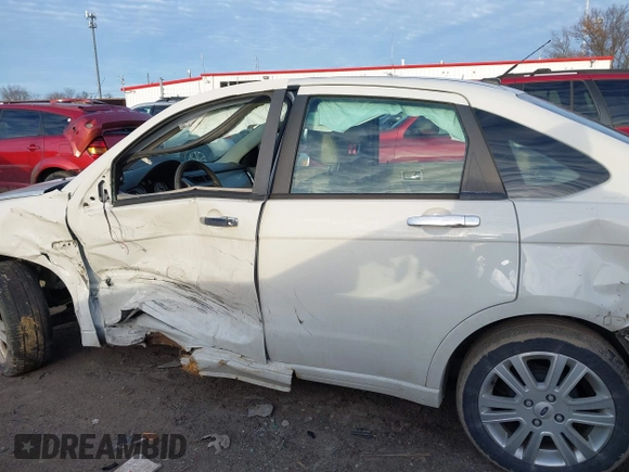 2009 Ford Focus SEL with VIN 1FAHP37N99W234073, listed as a IAAI auction lot 41141679 with 1 mi miles. Bid and sale history available at carsss.com. Image 14.
