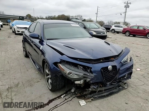 2017 Alfa Romeo Giulia with VIN ZARFAEAV0H7548796, listed as a Copart auction lot 81103094 with 63,028 mi miles and Salvage title. Bid and sale history available at DreamBid. Image 11.