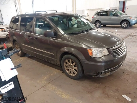 2015 Chrysler Town & Country Touring with VIN 2C4RC1BG0FR706401, listed as a IAAI auction lot 41626603 with 164,903 mi miles. Bid and sale history available at carsss.com. Image 1.