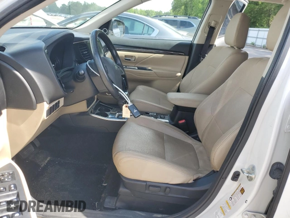 2018 Mitsubishi Outlander ES with VIN JA4AZ3A37JZ010939, listed as a Copart auction lot 57163395 with 67,787 mi miles and Salvage title. Bid and sale history available at DreamBid. Image 7.