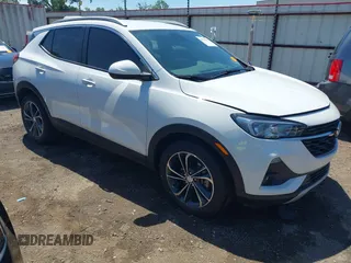 2022 Buick Encore GX Select с VIN KL4MMDS22NB110209, выставлен на аукционе IAAI как лот 42572913 с пробегом 34 527 миль миль и . История ставок и продаж доступна на DreamBid. Изображение 1.