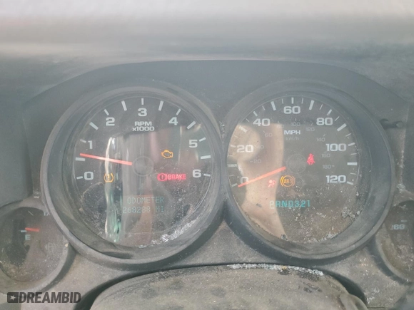 2008 Chevrolet Silverado 1500 LT w/1LT with VIN 1GCEC19C58Z331356, listed as a Copart auction lot 63810454 with 268,288 mi miles and Salvage Title. Bid and sale history available at carsss.com. Image 9.