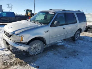 2000 Ford Expedition XLT with VIN 1FMRU1562YLB89741, listed as a Copart auction lot 45035205 with 264,627 mi miles and Salvage Title. Bid and sale history available at carsss.com. Image 1.