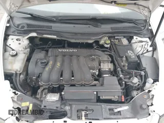2006 Volvo S40 2.4L with VIN YV1MS390362201768, listed as a IAAI auction lot 41784027 with 224,794 mi miles. Bid and sale history available at carsss.com. Image 10.