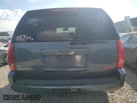 2008 GMC Yukon SLE w/3SB with VIN 1GKFK13038J229319, listed as a Copart auction lot 70972564 with 159,616 mi miles and Salvage Title. Bid and sale history available at carsss.com. Image 6.