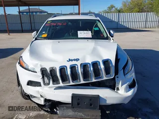 2016 Jeep Cherokee Limited with VIN 1C4PJLDB7GW328998, listed as a IAAI auction lot 40746462 with 78,960 mi miles. Bid and sale history available at carsss.com. Image 13.