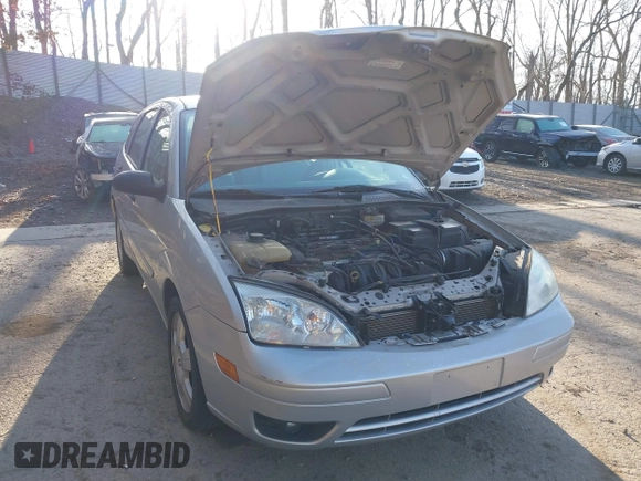 2007 Ford Focus S with VIN 1FAFP37N27W293597, listed as a IAAI auction lot 41866480 with 120,028 mi miles and . Bid and sale history available at carsss.com. Image 6.