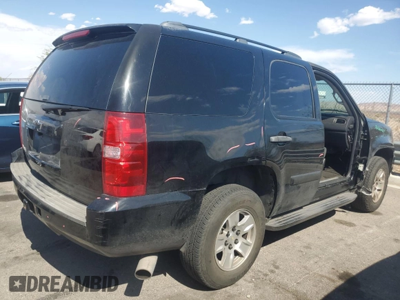 2007 Chevrolet Tahoe LS с VIN 1GNFC13C77J357118, выставлен на аукционе Copart как лот 60043045 с пробегом 111 055 миль миль и Списание • Salvage title. История ставок и продаж доступна на DreamBid. Изображение 3.