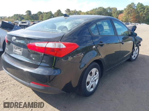 2016 Kia Forte LX z VIN KNAFK4A64G5501403, wystawiony jako IAAI lot #40557617 z przebiegiem 23 846 mil mil oraz . Historia ofert i sprzedaży dostępna na DreamBid. Obrazek 4.