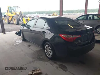 2016 Toyota Corolla L z VIN 2T1BURHEXGC530395, wystawiony jako IAAI lot #42245909 z przebiegiem 158 729 mil mil oraz . Historia ofert i sprzedaży dostępna na DreamBid. Obrazek 3.
