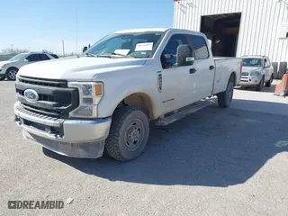2020 Ford Super Duty F-250 SRW XL with VIN 1FT7W2BT4LEC30180, listed as a IAAI auction lot 41676405 with 136,645 mi miles. Bid and sale history available at carsss.com. Image 17.