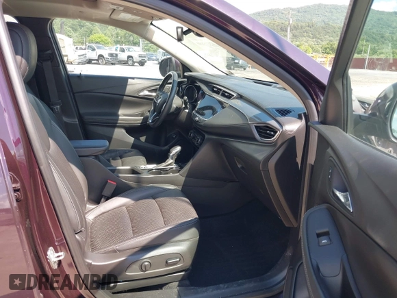 2021 Buick Encore GX Essence with VIN KL4MMGSL0MB138843, listed as a IAAI auction lot 42605890 with 34,850 mi miles and . Bid and sale history available at DreamBid. Image 5.