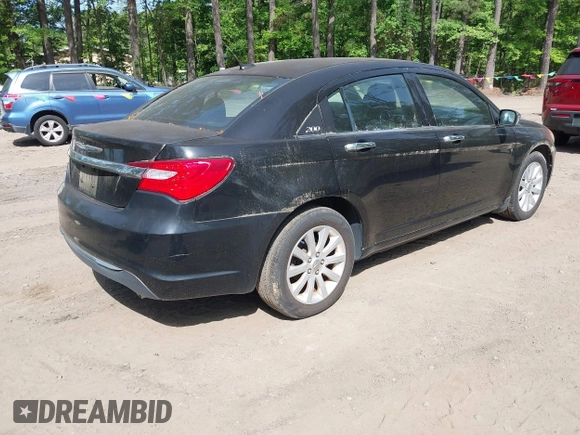 2013 Chrysler 200 Limited with VIN 1C3CCBCGXDN609294, listed as a IAAI auction lot 42172839 with 41,501 mi miles. Bid and sale history available at carsss.com. Image 4.