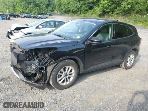 2020 Ford Escape SE z VIN 1FMCU9G68LUA65574, wystawiony jako Copart lot #60723395 z przebiegiem 23 801 mil mil oraz Szkoda całkowita • Salvage title. Historia ofert i sprzedaży dostępna na DreamBid. Obrazek 1.