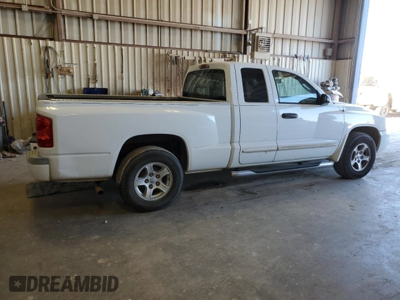 2005 Dodge Dakota SLT with VIN 1D7HE42N35S290529, listed as a Copart auction lot 85281324 with 240,754 mi miles and Clean title. Bid and sale history available at DreamBid. Image 3.