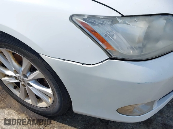 2011 Lexus ES with VIN JTHBK1EG6B2444679, listed as a IAAI auction lot 42181070 with 192,416 mi miles. Bid and sale history available at carsss.com. Image 18.