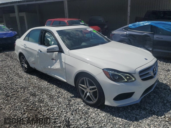 2016 Mercedes-Benz E-Class E 400 with VIN WDDHF6HB4GB182560, listed as a Copart auction lot 54133114 with 67,926 mi miles and Salvage Title. Bid and sale history available at carsss.com. Image 4.