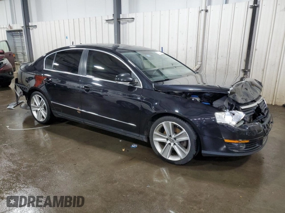 2010 Volkswagen Passat z VIN WVWJK9AN4AE096359, wystawiony jako Copart lot #50740075 z przebiegiem 196 126 mil mil oraz Szkoda całkowita • Salvage title. Historia ofert i sprzedaży dostępna na DreamBid. Obrazek 4.