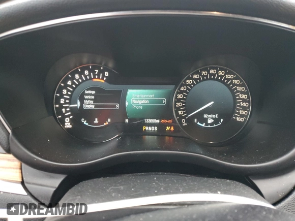 2016 Lincoln MKC Select with VIN 5LMCJ2D97GUJ05712, listed as a Copart auction lot 86733704 with 133,658 mi miles and Salvage title. Bid and sale history available at DreamBid. Image 9.