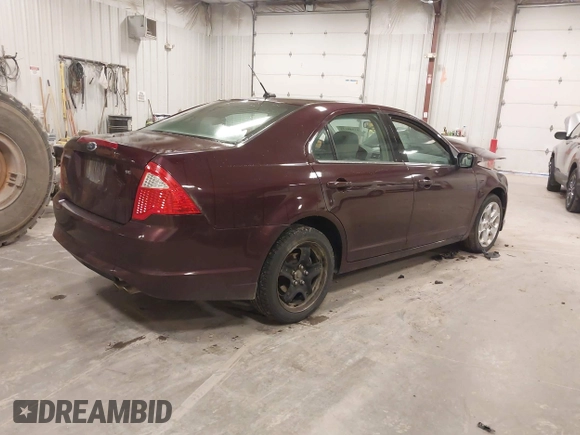 2011 Ford Fusion SE with VIN 3FAHP0HA4BR154506, listed as a IAAI auction lot 41880125 with 93,130 mi miles. Bid and sale history available at carsss.com. Image 4.