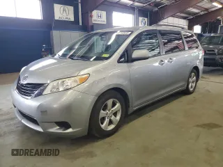 2011 Toyota Sienna LE AAS with VIN 5TDKK3DCXBS146656, listed as a Copart auction lot 61140625 with 200,328 mi miles and Clean title. Bid and sale history available at DreamBid. Image 1.
