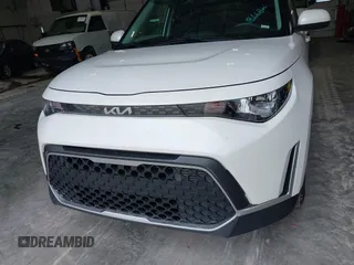 2024 Kia Soul S with VIN KNDJ23AU1R7237456, listed as a IAAI auction lot 42349274 with 18,668 mi miles and . Bid and sale history available at DreamBid. Image 6.