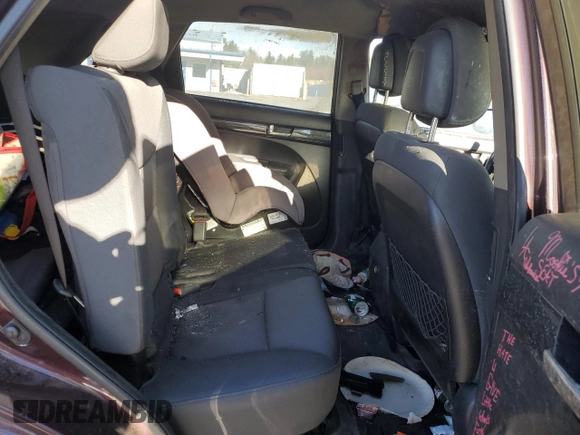2013 Kia Sorento LX with VIN 5XYKTCA64DG399466, listed as a Copart auction lot 86968534 with 0 mi miles and Salvage Title. Bid and sale history available at carsss.com. Image 11.