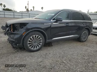 2023 Lincoln Aviator Reserve z VIN 5LM5J7WC2PGL01182, wystawiony jako Copart lot #50056515 z przebiegiem 44 247 mil mil oraz Szkoda całkowita • Salvage title. Historia ofert i sprzedaży dostępna na DreamBid. Obrazek 1.